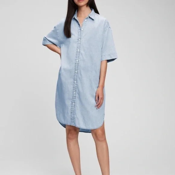 GAP Denim Chambray Short Sleeve Button Down Dress Relaxed Fit Light Wash - Picture 1 of 7